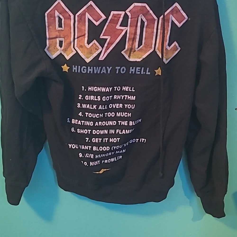 Sweater - Picture 2 of 3